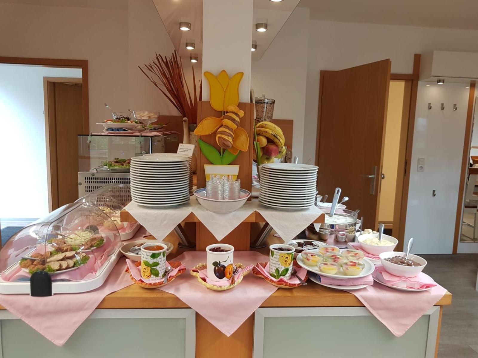 Apart Hotel Ferdinand เบอร์ลิน ภายนอก รูปภาพ