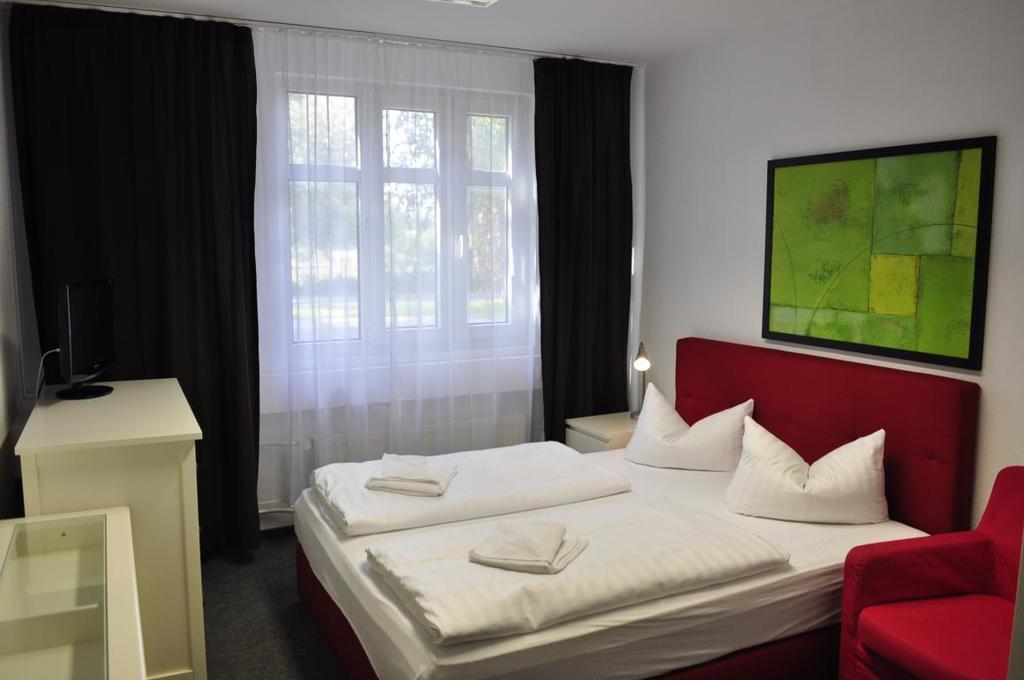 Apart Hotel Ferdinand เบอร์ลิน ภายนอก รูปภาพ